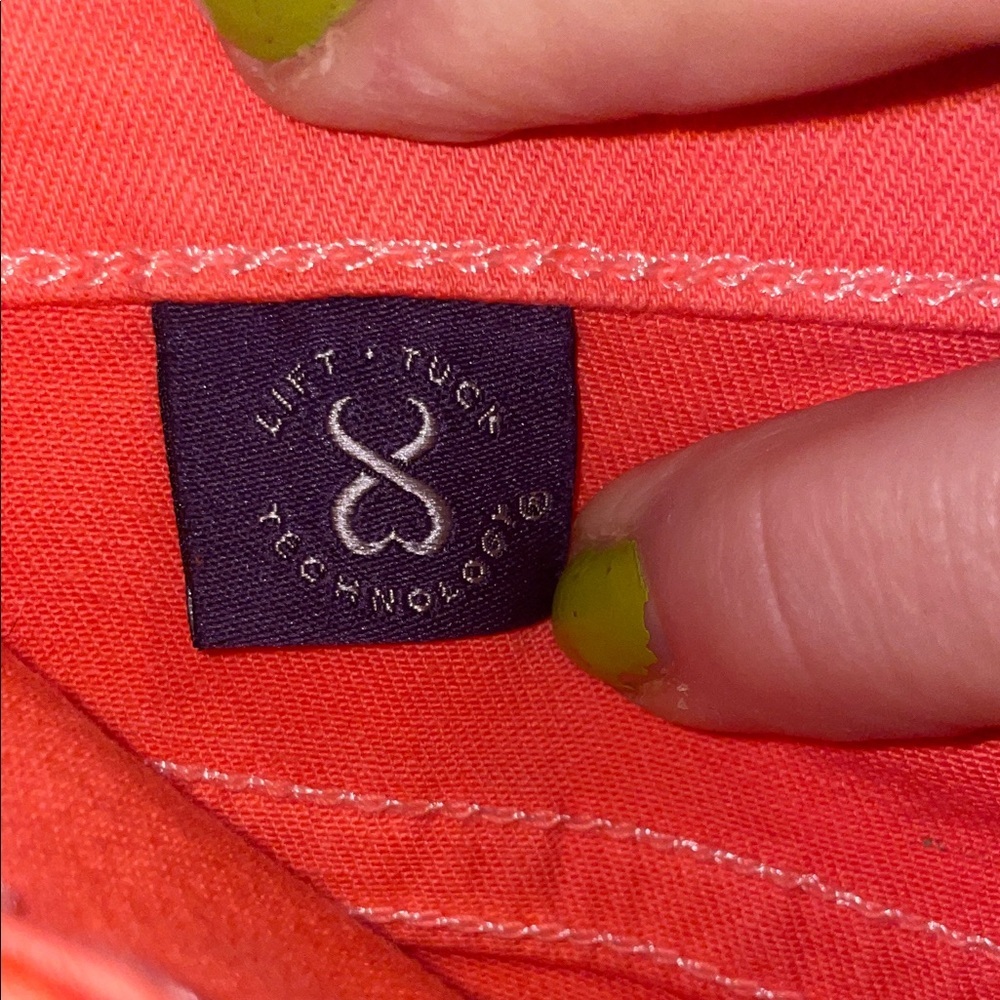 NYDJ Bright Coral Cropped Pants - Picture 3 of 9